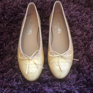 Chanel ballerina flats